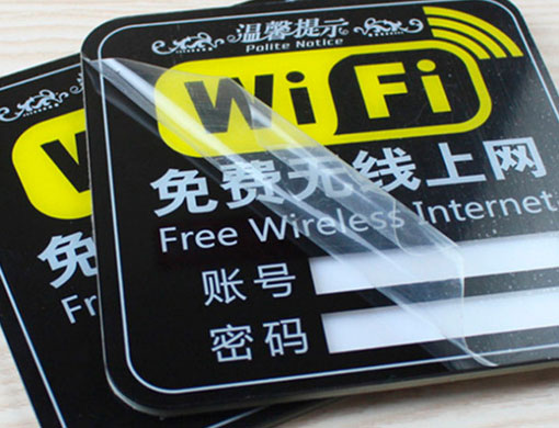 一台uv平板机一月要用几台墨水